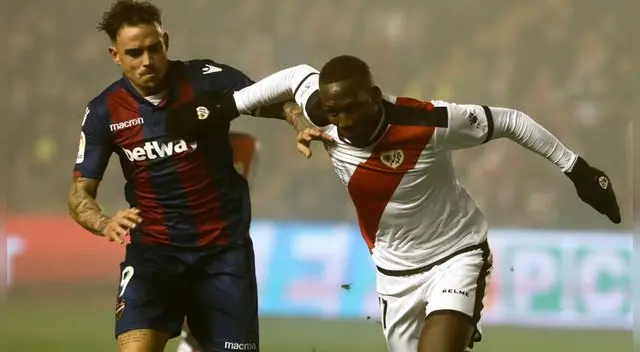 Luis Advíncula seguido de cerca por clubes españoles | Liga Santander | Rayo Vallecano Luis Advíncula seguido de cerca por clubes españoles | Liga Santander | Rayo Vallecano