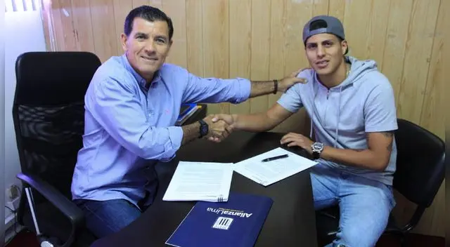 Alianza Lima hizo oficial la renovación del central Hansell Riojas por dos temporadas | FOTO Alianza Lima hizo oficial la renovación del central Hansell Riojas por dos temporadas | FOTO