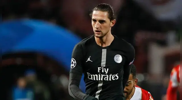 Adrien Rabiot desde el 2012 pertenece al PSG. 