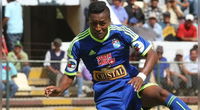 Pedro Aquino se convirtió en uno de los refuerzos del Lobos BUAP de México.  Pedro Aquino se convirtió en uno de los refuerzos del Lobos BUAP de México.