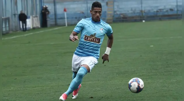 Actualmente Ray Sandoval juega en el Morelia de México.  Actualmente Ray Sandoval juega en el Morelia de México.