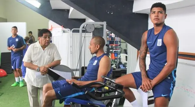 Fuente: Facebook de Alianza Lima. Wilder Cartagena se luce en los exámenes médicos. Fuente: Facebook de Alianza Lima. Wilder Cartagena se luce en los exámenes médicos.