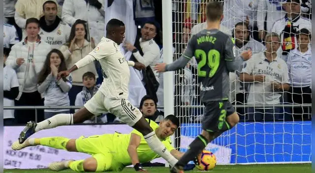 El Real Madrid cayó el último domingo ante la Real Sociedad en el Santiago Bernabéu. El Real Madrid cayó el último domingo ante la Real Sociedad en el Santiago Bernabéu.