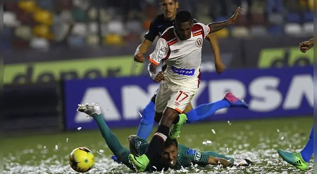 El panameño renovó por dos años.