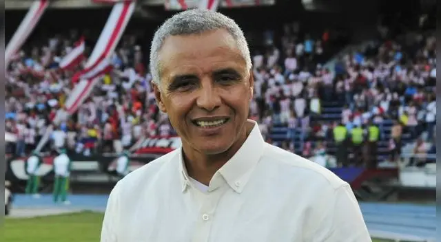 Alexis Mendoza es el flamante técnico de Sporting Cristal para la temporada 2019. Alexis Mendoza es el flamante técnico de Sporting Cristal para la temporada 2019.