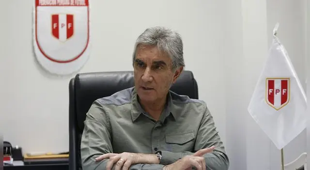 Juan Carlos Oblitas: "No tenemos un jugador que se acerque a Guerrero" Juan Carlos Oblitas: "No tenemos un jugador que se acerque a Guerrero"