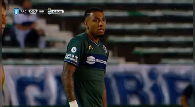 Alexi Gómez fue halagado por medio argentino en su debut con Gimnasia.