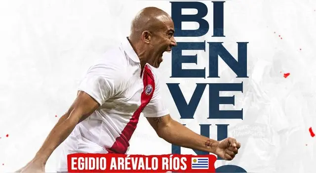 Egidio Arévalo Ríos fue oficializado como nuevo jugador de Deportivo Municipal.