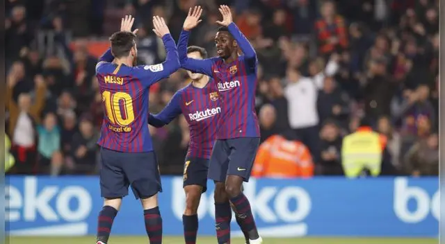 Barcelona celebró gracias a goles de Dembélé, quien aprovechó los pases de Messi en el Barcelona vs Levante. Barcelona celebró gracias a goles de Dembélé, quien aprovechó los pases de Messi en el Barcelona vs Levante.