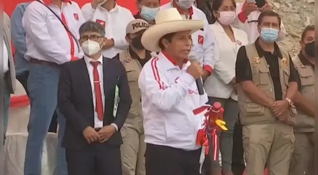 Pedro Castillo presentó a su equipo técnico en Puente Piedra