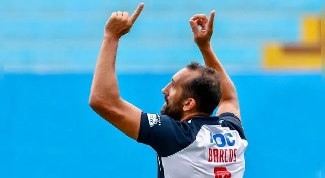 Hernán Barcos presenta en sociedad a Ángel, su hijo peruano - FOTO