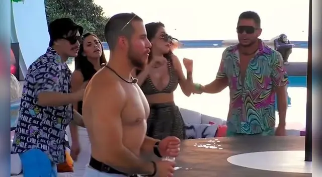 En el episodio 4 de Acapulco Shore 8 volvió el capitán. En el episodio 4 de Acapulco Shore 8 volvió el capitán.