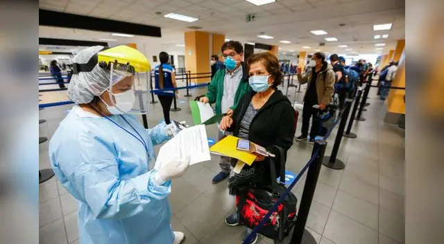 Minsa sobre peruanos vacunados en el extranjero