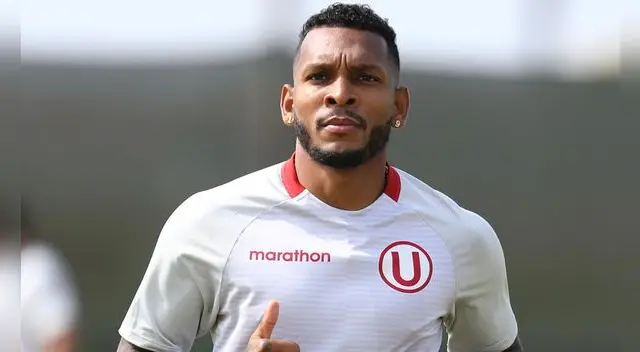 Alberto Quintero está contento ser peruano y continuar en la 'U'. Foto: Universitario