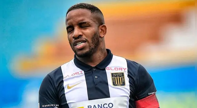 Jefferson Farfán Alianza Lima retiro lesión rodilla Selección Peruana Jefferson Farfán Alianza Lima retiro lesión rodilla Selección Peruana