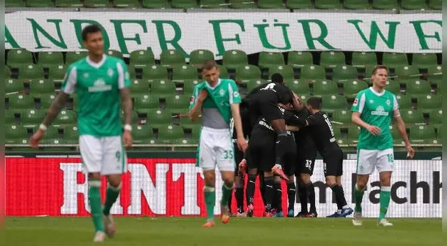 Werder Bremen perdió la categoría en la Bundesliga por primera vez en su historia Werder Bremen perdió la categoría en la Bundesliga por primera vez en su historia