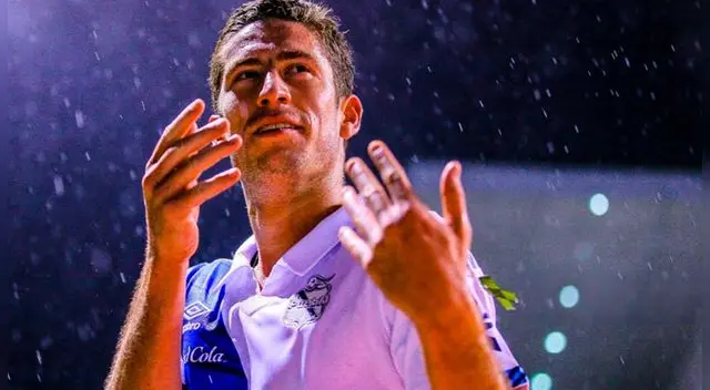 Santiago Ormeño está en la lista preliminar de 50 convocados en Perú para la Copa América. Santiago Ormeño está en la lista preliminar de 50 convocados en Perú para la Copa América.