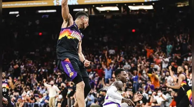 Suns ganó a los Lakers en el primer juego de los PlayOffs