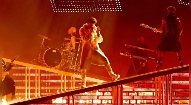Bad Bunny se lució en el escenario de los Billboard Music Awards 2021 Bad Bunny se lució en el escenario de los Billboard Music Awards 2021