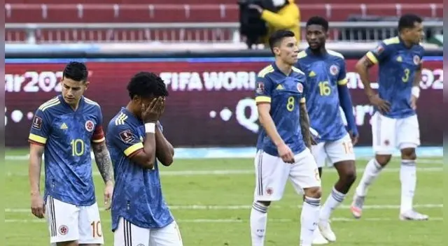 Prensa colombiana alertó problemas defensivos de cara a duelos con Perú y Argentina Prensa colombiana alertó problemas defensivos de cara a duelos con Perú y Argentina