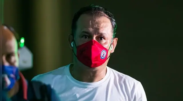Juan Reynoso pidió serenidad tras ganar primera final a Santos Laguna