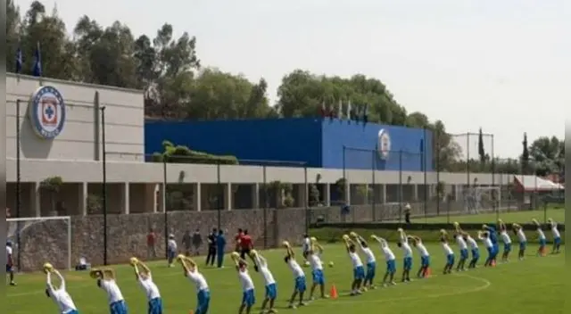 Cruz Azul pone seguridad en La Noria en caso haya 'cruzazuleada'.
