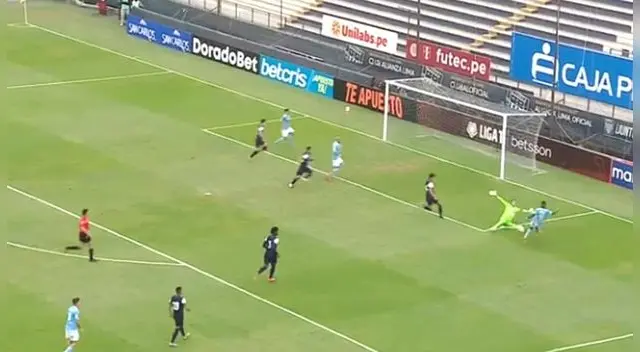 Corozo falló una clara situación de gol Corozo falló una clara situación de gol