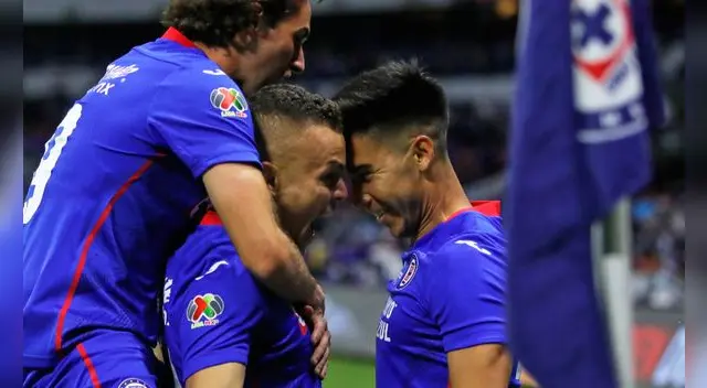 Cruz Azul volvió a gritar campeón tras 24 años, luego de vencer a Santos Laguna por el Clausura de Liga MX 2021. Foto: ESPN