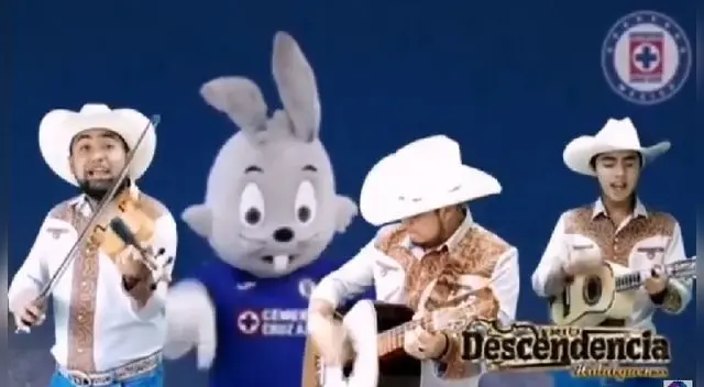 Crean divertido huapango para celebrar el título de Cruz Azul