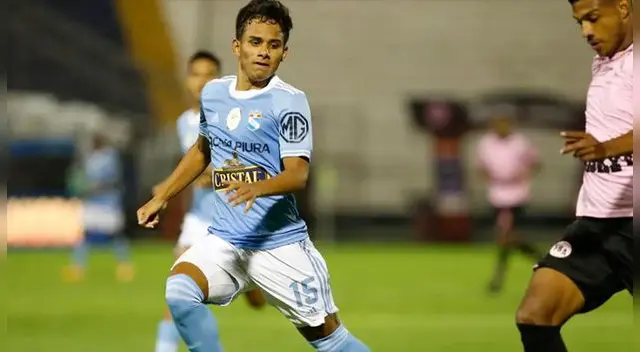 Jhilmar Lora podría dejar Sporting Cristal para llegar a la MLS