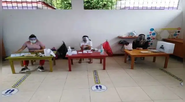ONPE informa que instalaron el 100% de las mesas a tiempo ONPE informa que instalaron el 100% de las mesas a tiempo