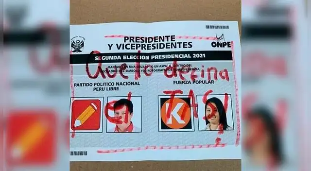 Una curiosa imagen ha llamado la atención por la frase que se lee en el voto nulo.