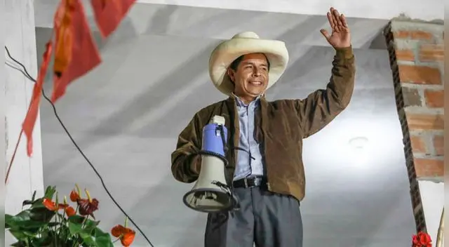 Pedro Castillo se va afianzando en el primer lugar de las votaciones en Perú.