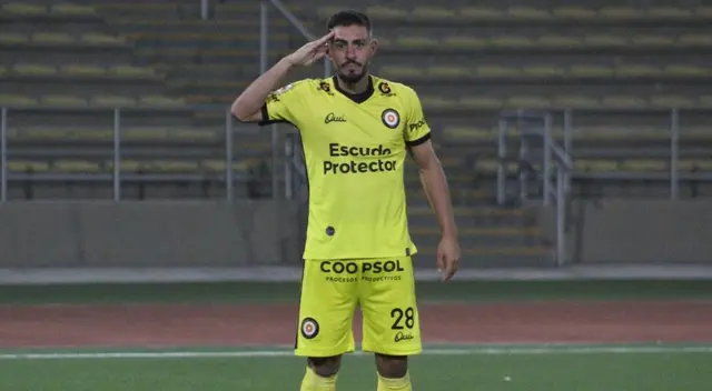 Maximiliano Zárate: "Contento porque ganamos, pero con los pies sobre la tierra" Maximiliano Zárate: "Contento porque ganamos, pero con los pies sobre la tierra"