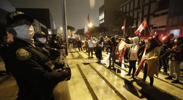 CNDDHH sobre protestas en casa en Pérez: “Es delito de acoso” CNDDHH sobre protestas en casa en Pérez: “Es delito de acoso”