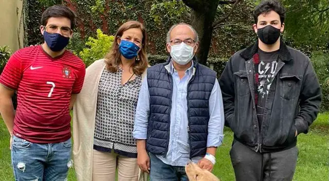 Se recupera Felipe Calderón de Covid-19