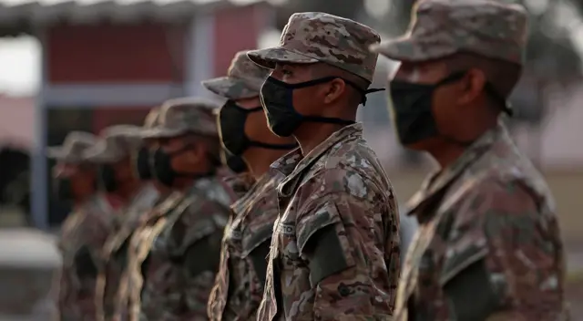 El Ministerio de Defensa descarta comunicado de supuestos ex Altos mandos de las Fuerzas Armadas. El Ministerio de Defensa descarta comunicado de supuestos ex Altos mandos de las Fuerzas Armadas.