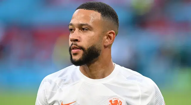 Memphis Depay se encuentra en plena Eurocopa con Holanda.