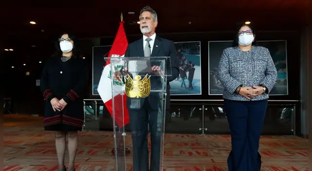 Francisco Sagasti presidió mensaje a la Nación luego de que exaltos mandos militares en retiro incitasen a la rebelión de institutos armados. Francisco Sagasti presidió mensaje a la Nación luego de que exaltos mandos militares en retiro incitasen a la rebelión de institutos armados.