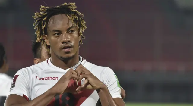 'La Culebra' salvó la victoria de la Selección Peruana.