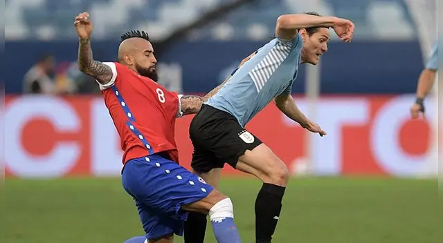 Chile vs Uruguay chocan por Copa América