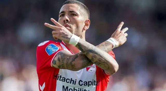 Ajax se perfila como el próximo club de Sergio Peña