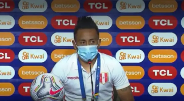 Christian Cueva responde a críticas extradeportivas.
