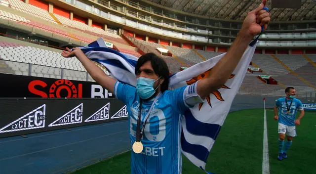 Jorge Cazulo fue cinco veces campeón con Sporting Cristal. Jorge Cazulo fue cinco veces campeón con Sporting Cristal.