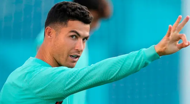 PSG quiere fichar sí o sí a Ronaldo y estaría dispuesto a intercambiar dos delanteros