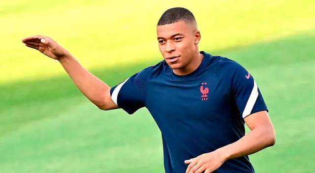 La novela llegó a su fin: Real Madrid renuncia al fichaje de Kylian Mbappé. La novela llegó a su fin: Real Madrid renuncia al fichaje de Kylian Mbappé.