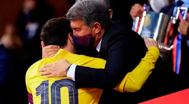 Lionel Messi todavía no firma su renovación con el Barcelona. Lionel Messi todavía no firma su renovación con el Barcelona.