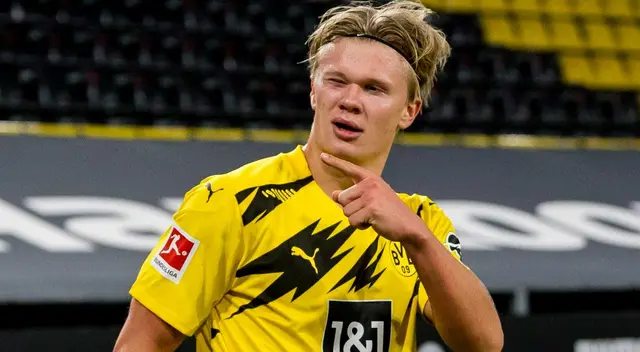 Erling Haaland desmintió a periodista en Twitter
