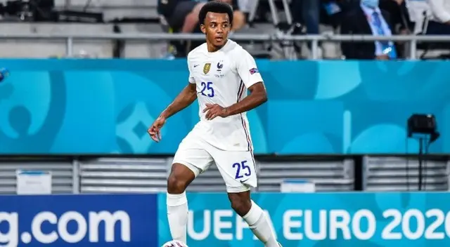 Jules Koundé podría cambiar Sevilla por el Real Madrid después de la Eurocopa 2021. Jules Koundé podría cambiar Sevilla por el Real Madrid después de la Eurocopa 2021.