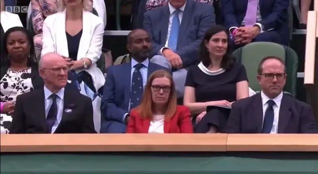 Sarah Gilbert recibió homenaje en Wimbledon previo al inicio del encuentro entre Djokovic y Draper